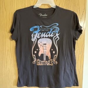Women's Fender Guitars T-Shirt Gray Size Medium
